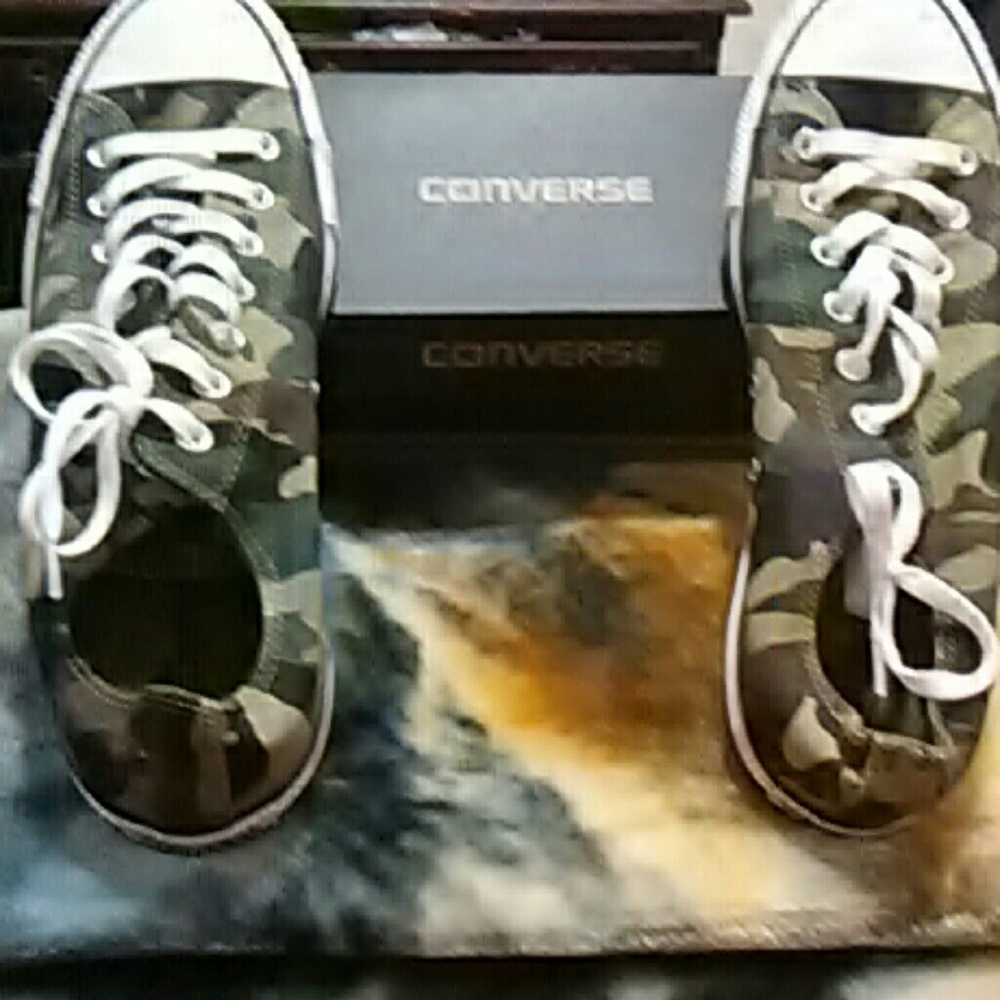 Sneaker - Picture 5 of 5